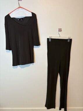 Vintage DKNY Matching Set Dark Olive